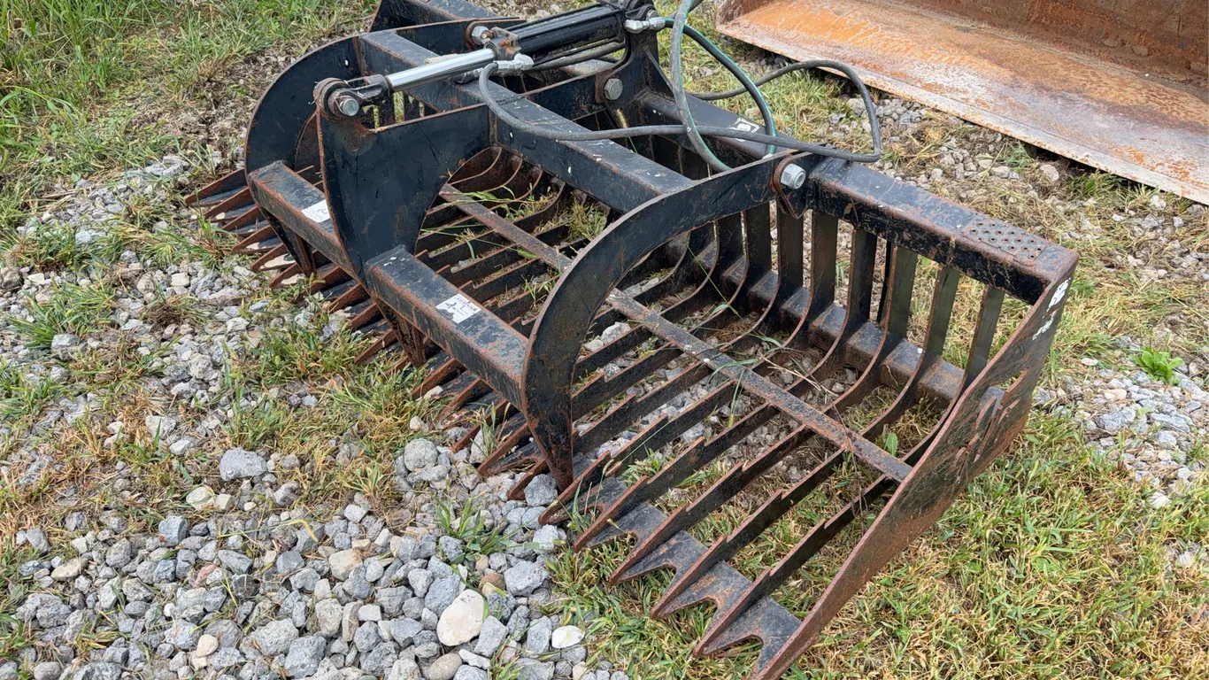 72” grapple sifting bucket