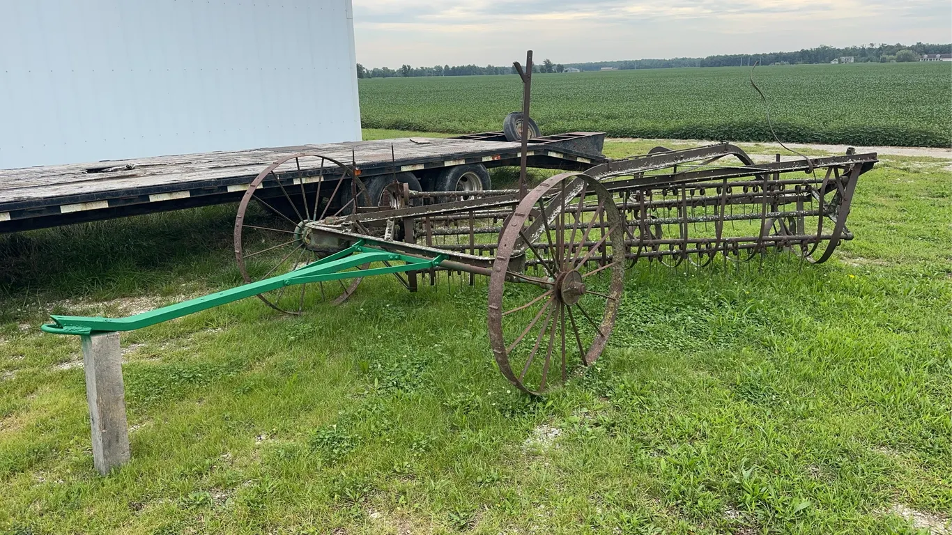 Side Delivery Steel Wheel Hay Rake