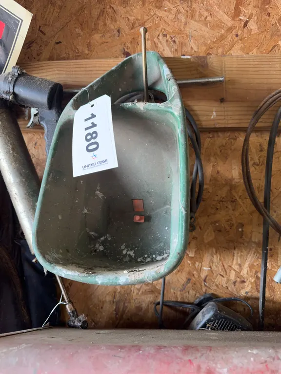 Hand Operated Lawn Seeder