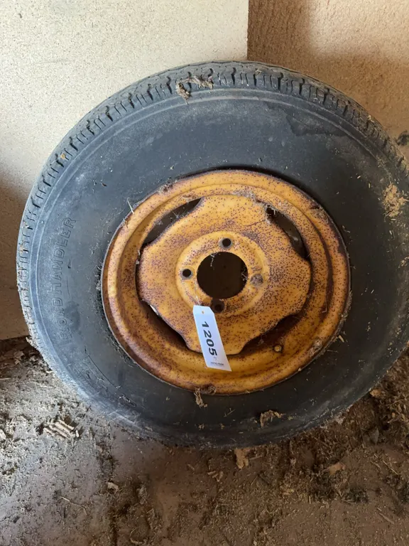 4 bolt rim - tire is flat