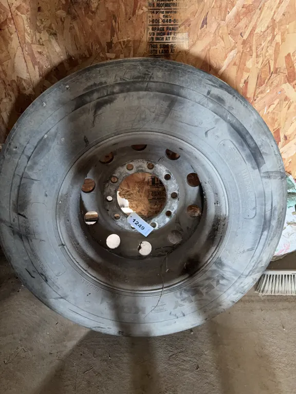 Spare Heavy Truck Tires - 11R22.5 Aluminum Rim