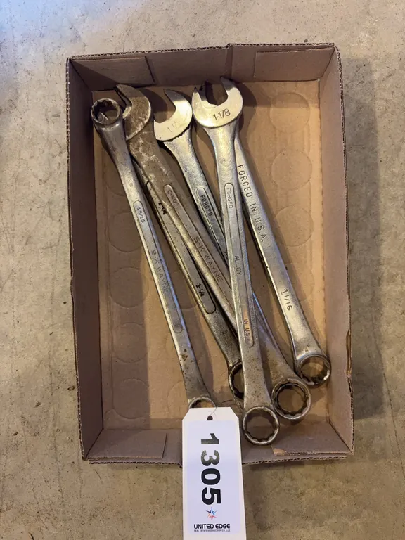 15/16, 1 1/16”, 1 1/8”, 1 1/4” Wrenches