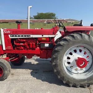 1206 Diesel McCormick Farmall w/ Rear Duals