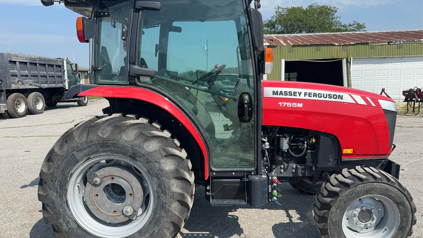 2020 Massey Ferguson 1755M - 556Hrs, MFWD, Hydro, Rear Hyd Remote, 72” Belly Mower Deck, Loader Ready