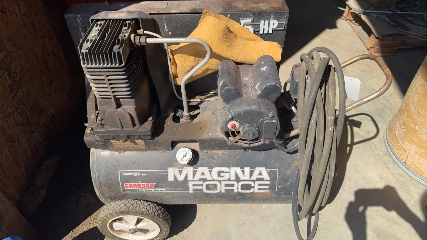 Magna Force 5hp Air Compressor 220volt