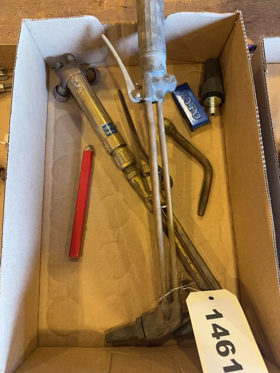 Gas Torch Cutting Ends