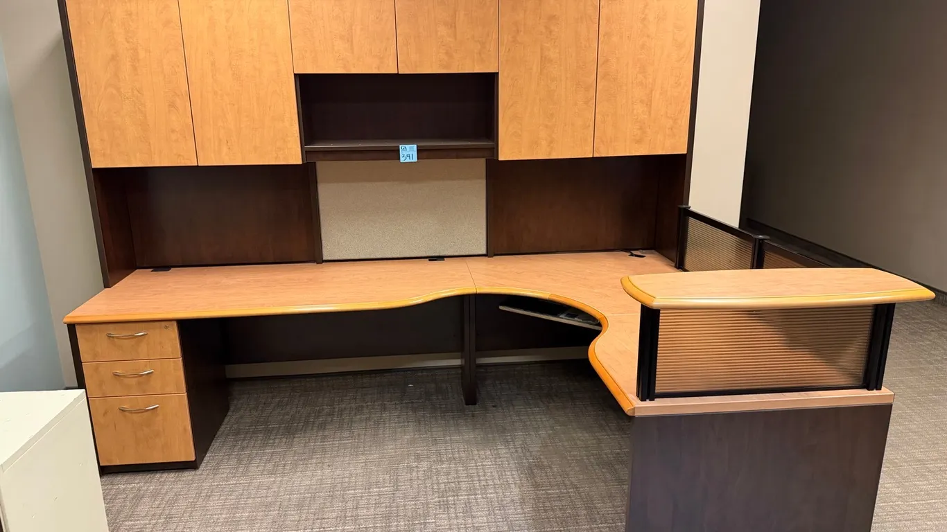 CWI (Creative Wood Interiors) U-Shaped Executive Workstation with Overhead Cabinets & Curved Return, Saskatchewan Made. 9ft x 6ft