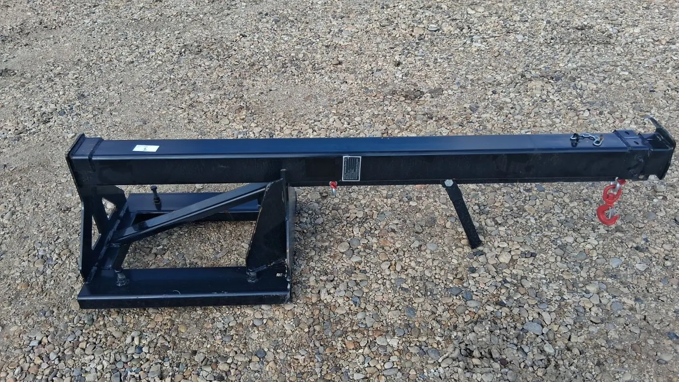 1- GIYI Forklift Telescopic Boom ( Unused)