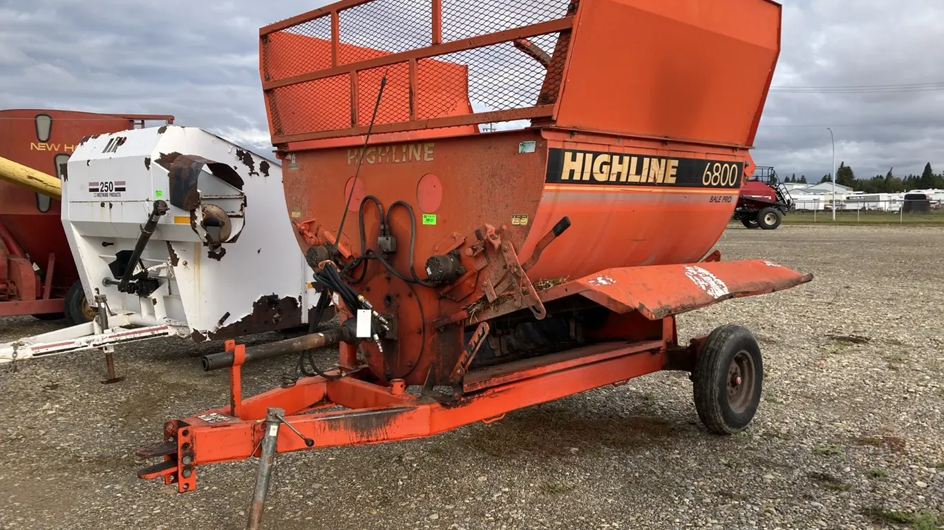 Highline 6800 Bale Processor s/n : 6BP98100 **D-68**