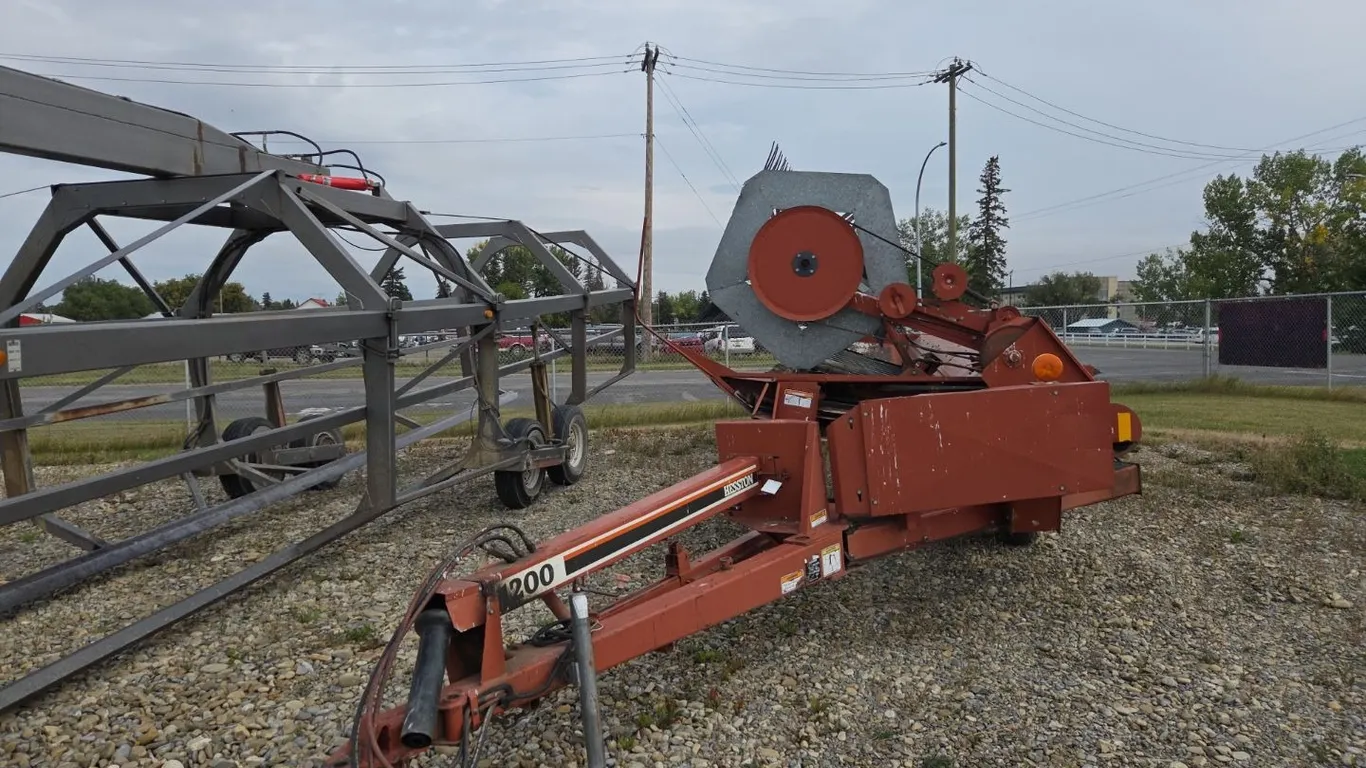 Hesston 1200 25' Pull Type Swather s/n: 50263 *D-13**