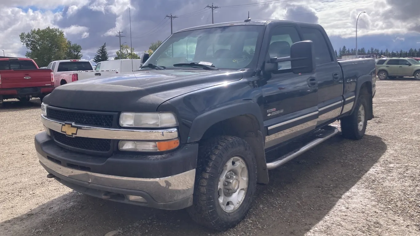 2002 Chevrolet Silverado 2500HD VIN: 1GCHK23182F229877