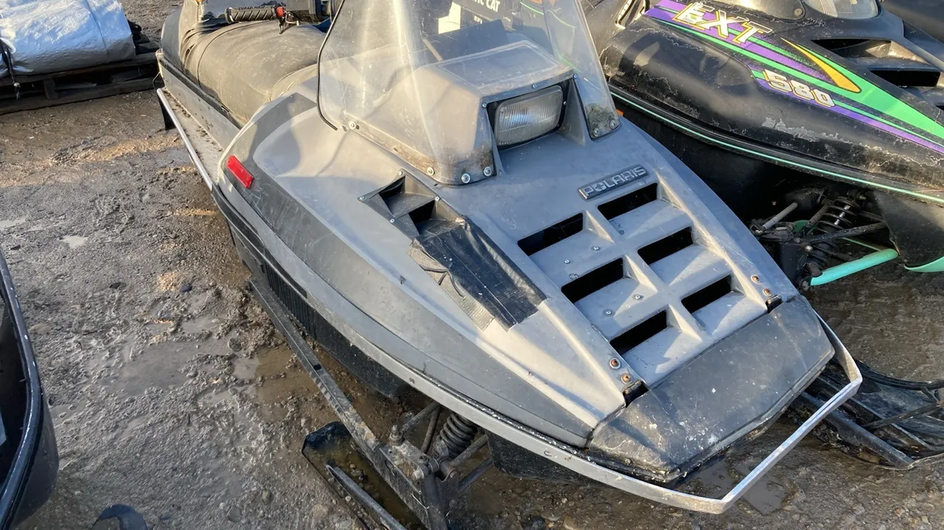 1985 Polaris 340 Snowmobile VIN: 0870761