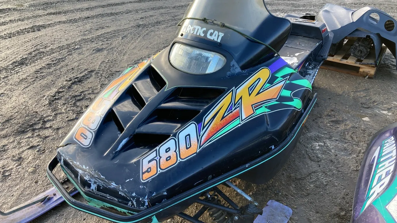 1996 ZR600 Arctic Cat Parts Sled VIN: 9623800