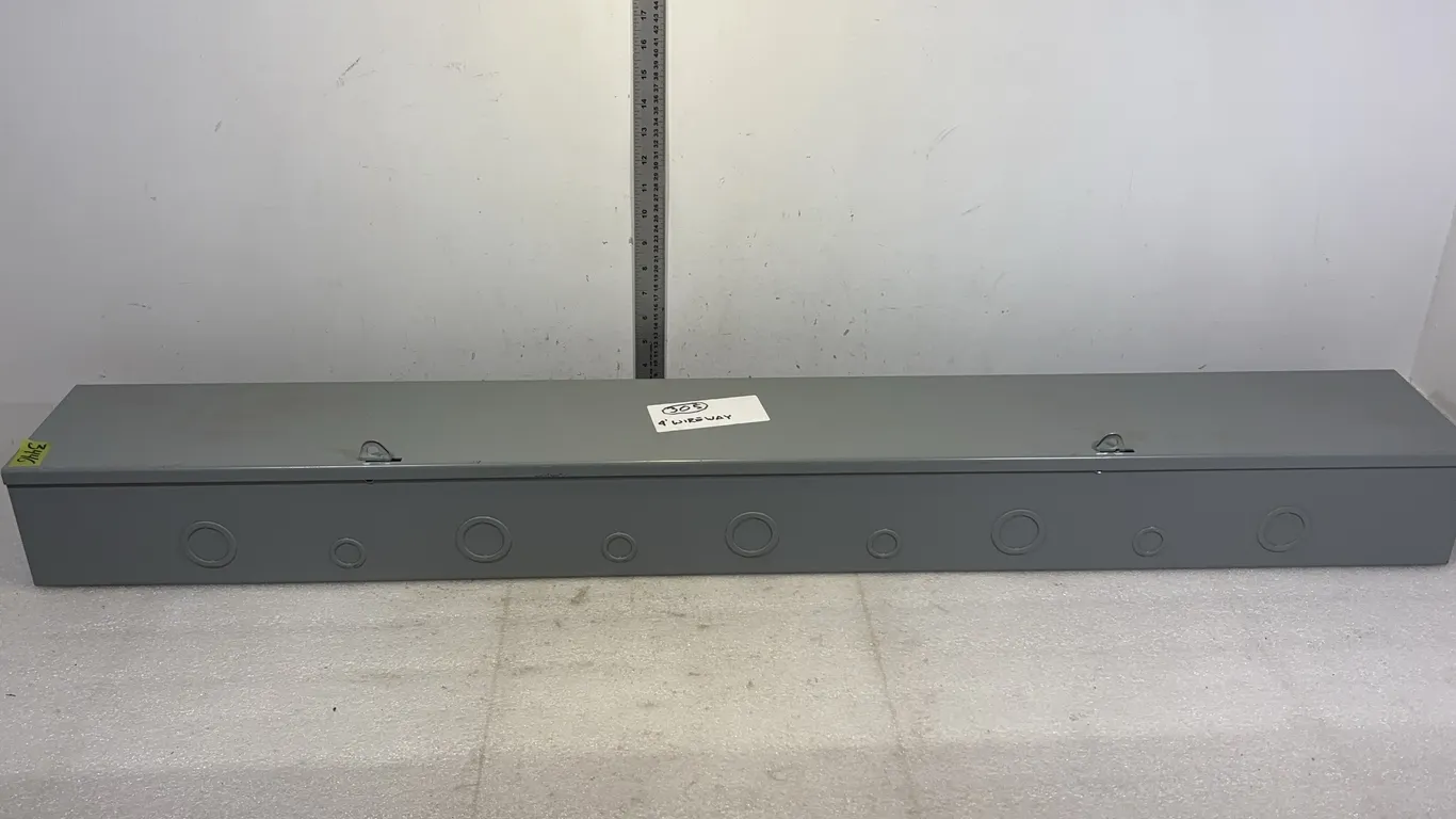 4" Wireway, approx. Dimensions 48" x 7" x 5" *Unreserved*