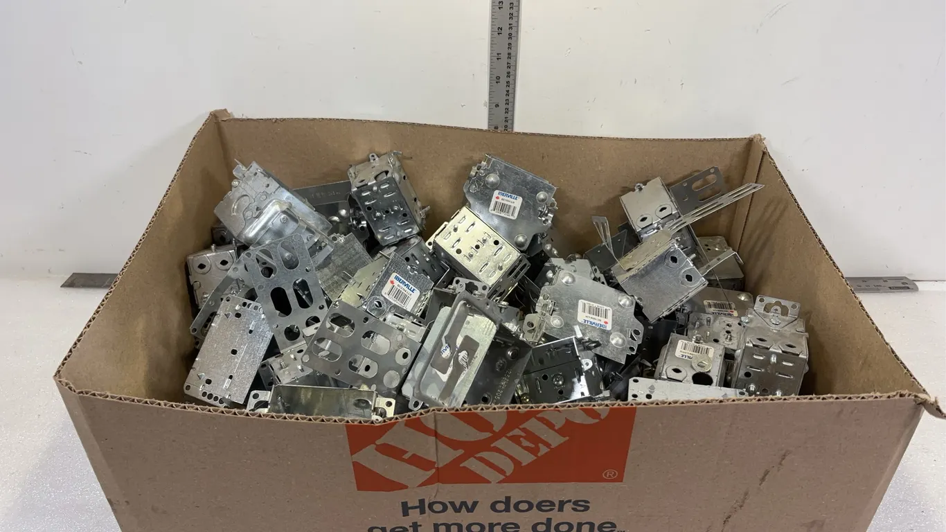 Box of Assorted Single Gang Electrical Boxes, approx. 38 pce *Unreserved*