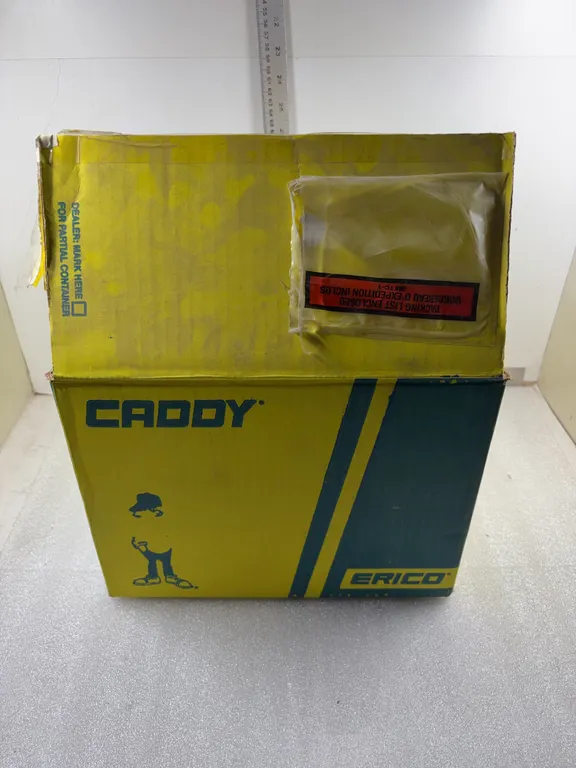 Box of Caddy J Hooks, approx. 24 pce *Unreserved*
