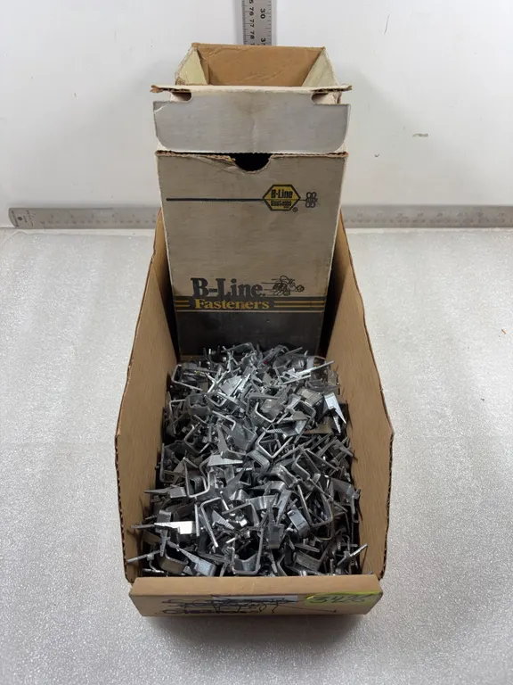 Box of Cable Support Bline Clips, approx. 112 pce, Caddy EMT Clips, approx. 24 pce, Assorted Metal Mounting Clips, approx. 38 pce *Unreserved*