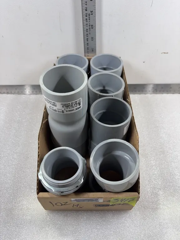 Box of PVC Couplings, approx. 14 pce *Unreserved*