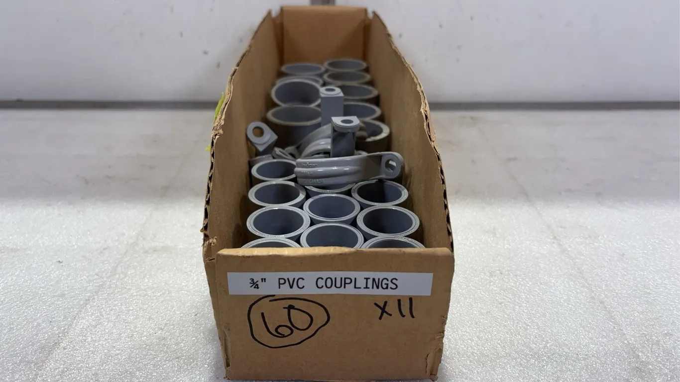 Box of 3/4" PVC Couplings, approx. 29 pce *Unreserved*