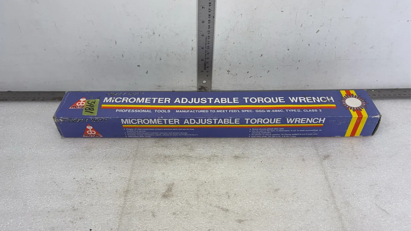 Protorq Micrometre Adjustable Torque Wrench in Box, approx. Dimensions of Box 21" x 3" x 2" *Unreserved*