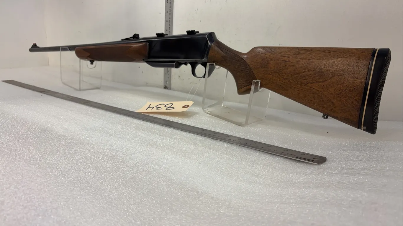Browning M9 .7mm Rem Mag Semi Auto Rifle, w/ 2 Clips, swivels, Iron Sights, SN: 69139 *Unreserved*