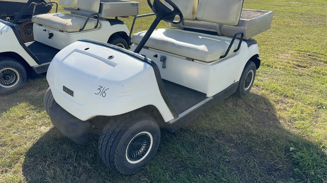 Yamaha Golf Cart *Unreserved*