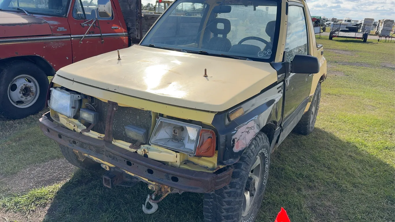 1991 GEO Tracker 2 dr, *Unreserved*