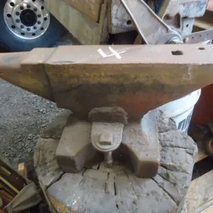 Heavy Anvil with Vintage Metal Break