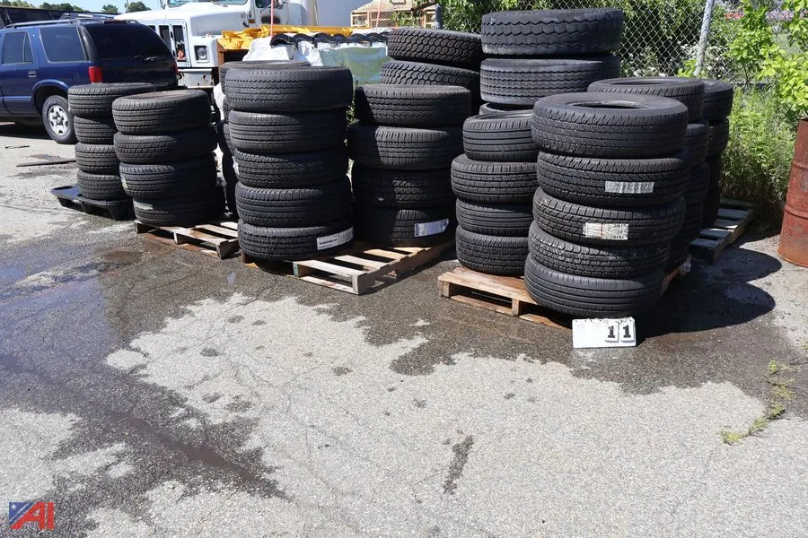 (4) Pallets Tires