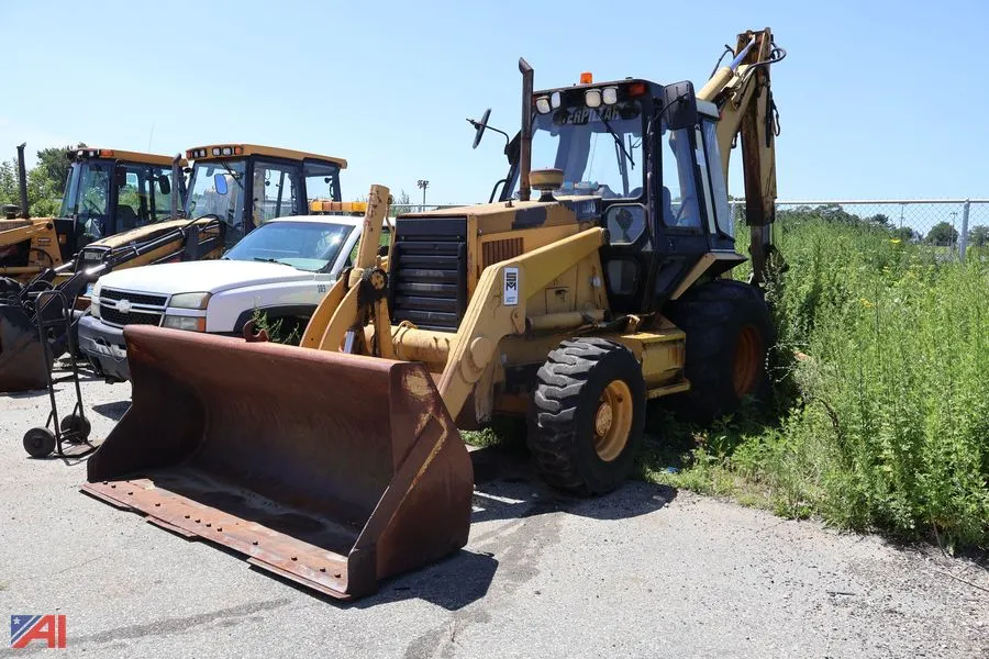 1995 CAT 446B Loader Backhoe
