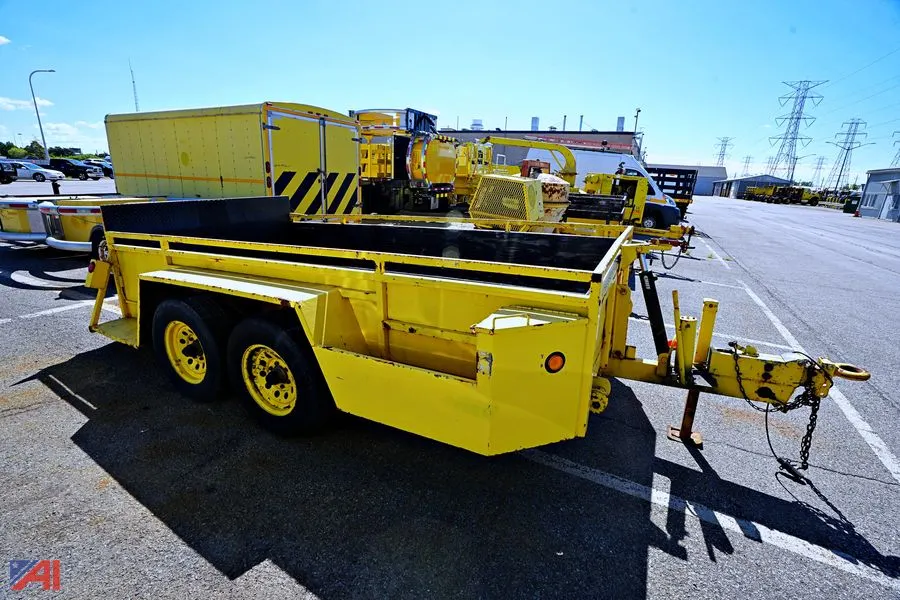 1995 Crystal Welding Inc. 91UP 10' Tilt Deck Utility/Equipment Trailer/26-40-0546-E