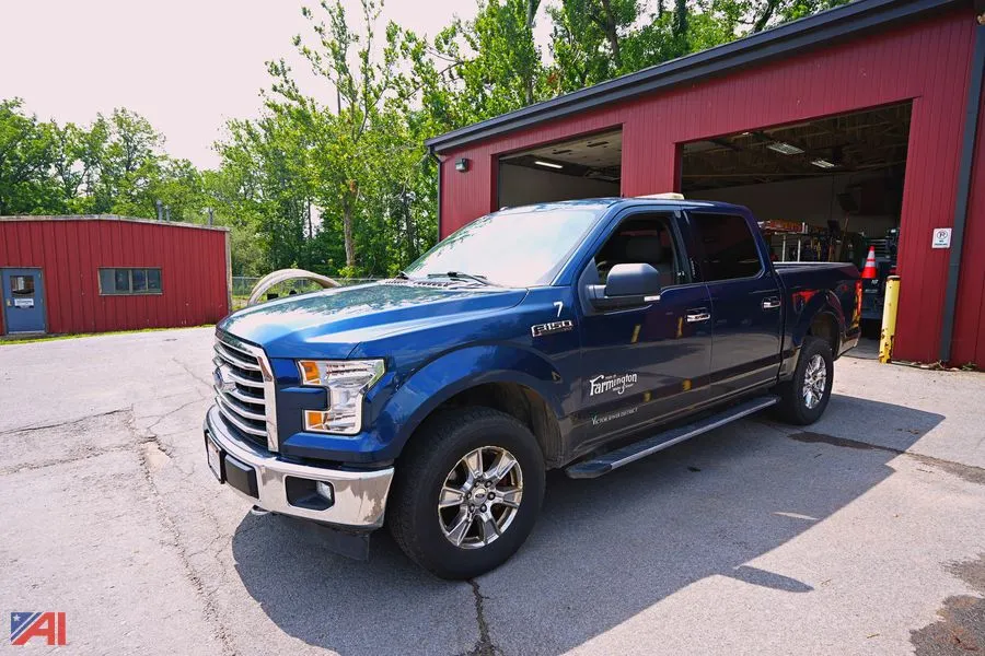2017 Ford F150 XLT Crew Cab Pickup Truck
