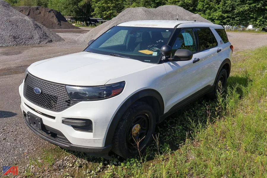 2020 Ford Explorer SUV/Police Interceptor