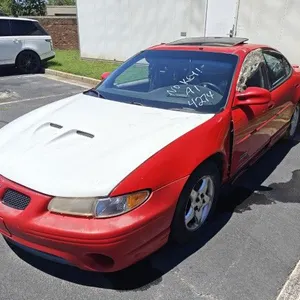 2000 Pontiac Grand Prix Sedan