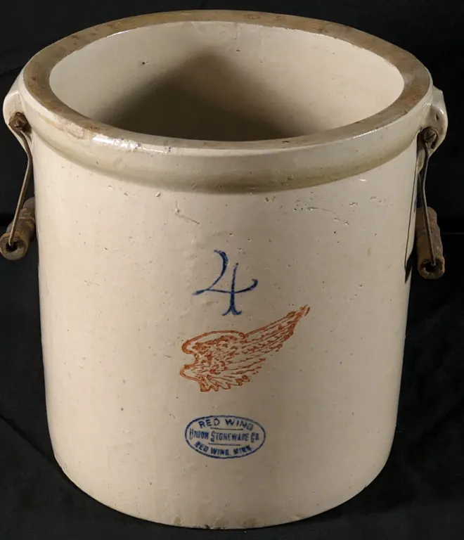 4 GAL RED WING STONEWARE BAIL HANDLED CROCK