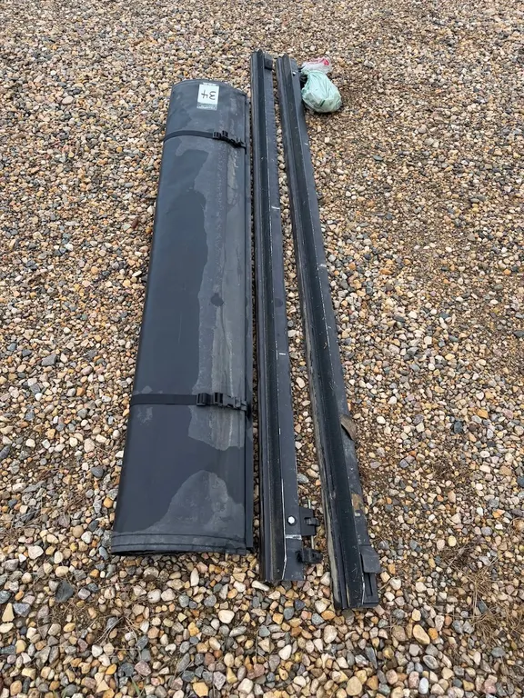 2001 - 2007 Chev/GMC 6'5" box tonneau cover
