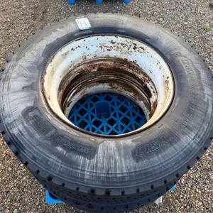 (2) 11R 24.5 Tires & Rims