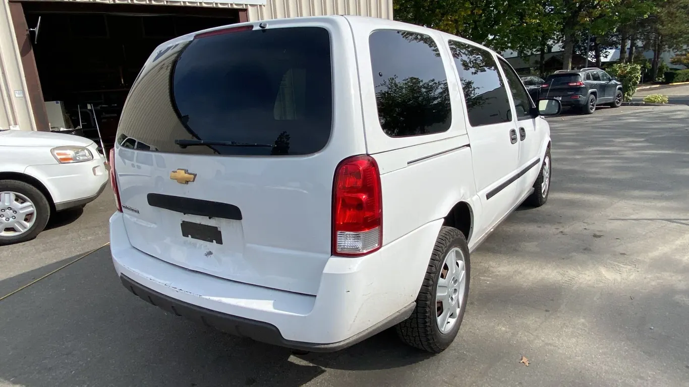 2008 CHEVROLET UPLANDER, 4DR VAN, WHITE, VIN 1GNDV13198D152769,