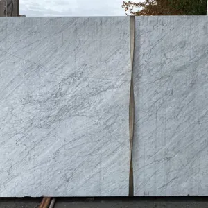 1 STONE COUNTERTOP SLAB WHITE WITH GREY GRAIN APPROX 10'L X 6.5'W X 3/4" THICK