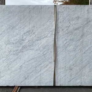1 STONE COUNTERTOP SLAB WHITE WITH GREY GRAIN APPROX 10'L X 6.5'W X 3/4" THICK
