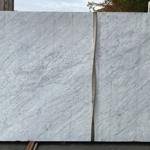 1 STONE COUNTERTOP SLAB WHITE WITH GREY GRAIN APPROX 10'L X 6.5'W X 3/4" THICK