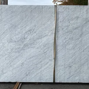 1 STONE COUNTERTOP SLAB WHITE WITH GREY GRAIN APPROX 10'L X 6.5'W X 3/4" THICK