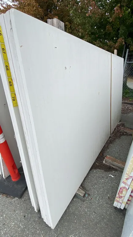 1 WHITE STONE COUNTERTOP SLAB APPROX 10' 7"L X 5' 4"W X 1 1/4" THICK