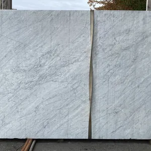 1 STONE COUNTERTOP SLAB WHITE WITH GREY GRAIN APPROX 10'L X 6.5'W X 3/4" THICK