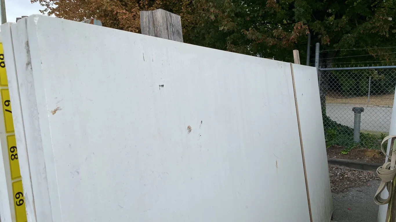 SAINT HELENS WHITE PRIMO STONE COUNTERTOP SLAB APPROX 10'L X 5' 4"W X 1 1/4" THICK