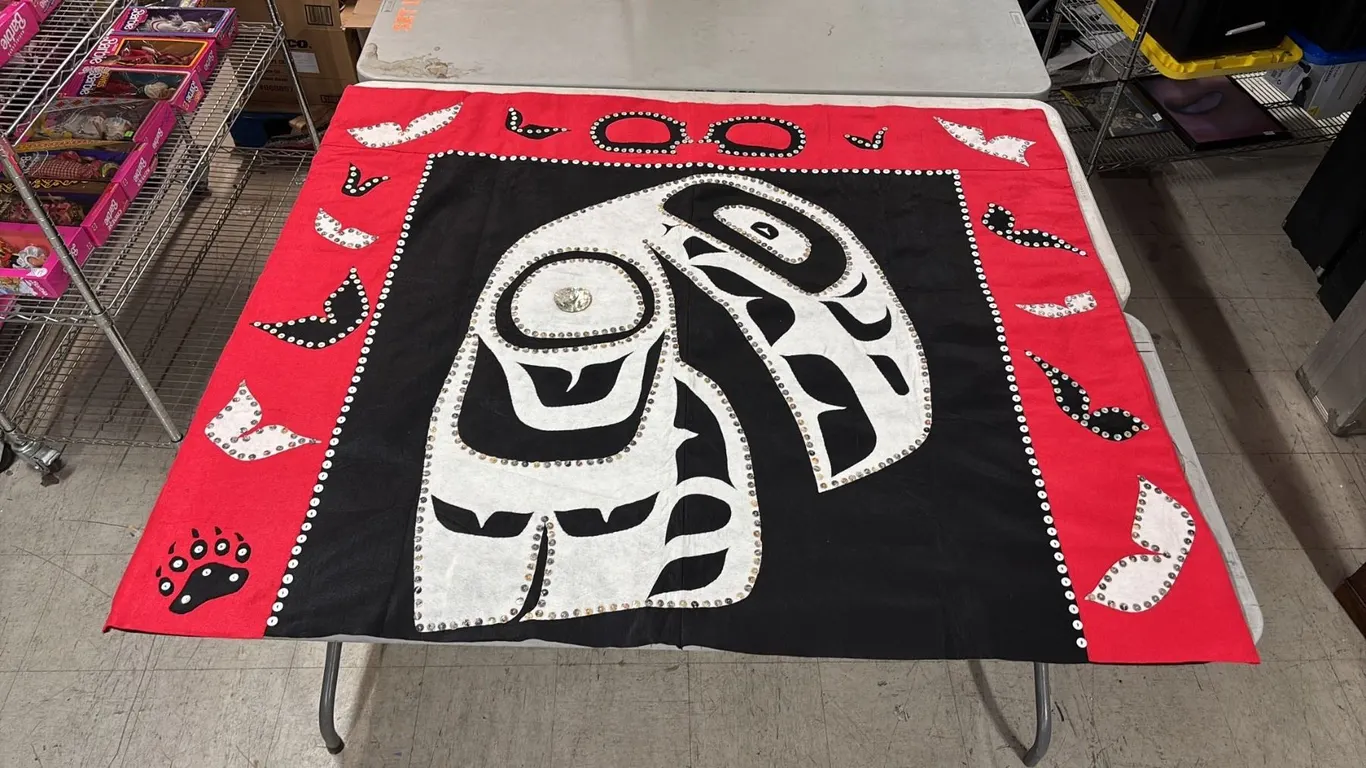 ORIGINAL PAUL JOHNNY FIRST NATIONS BUTTON BLANKET
