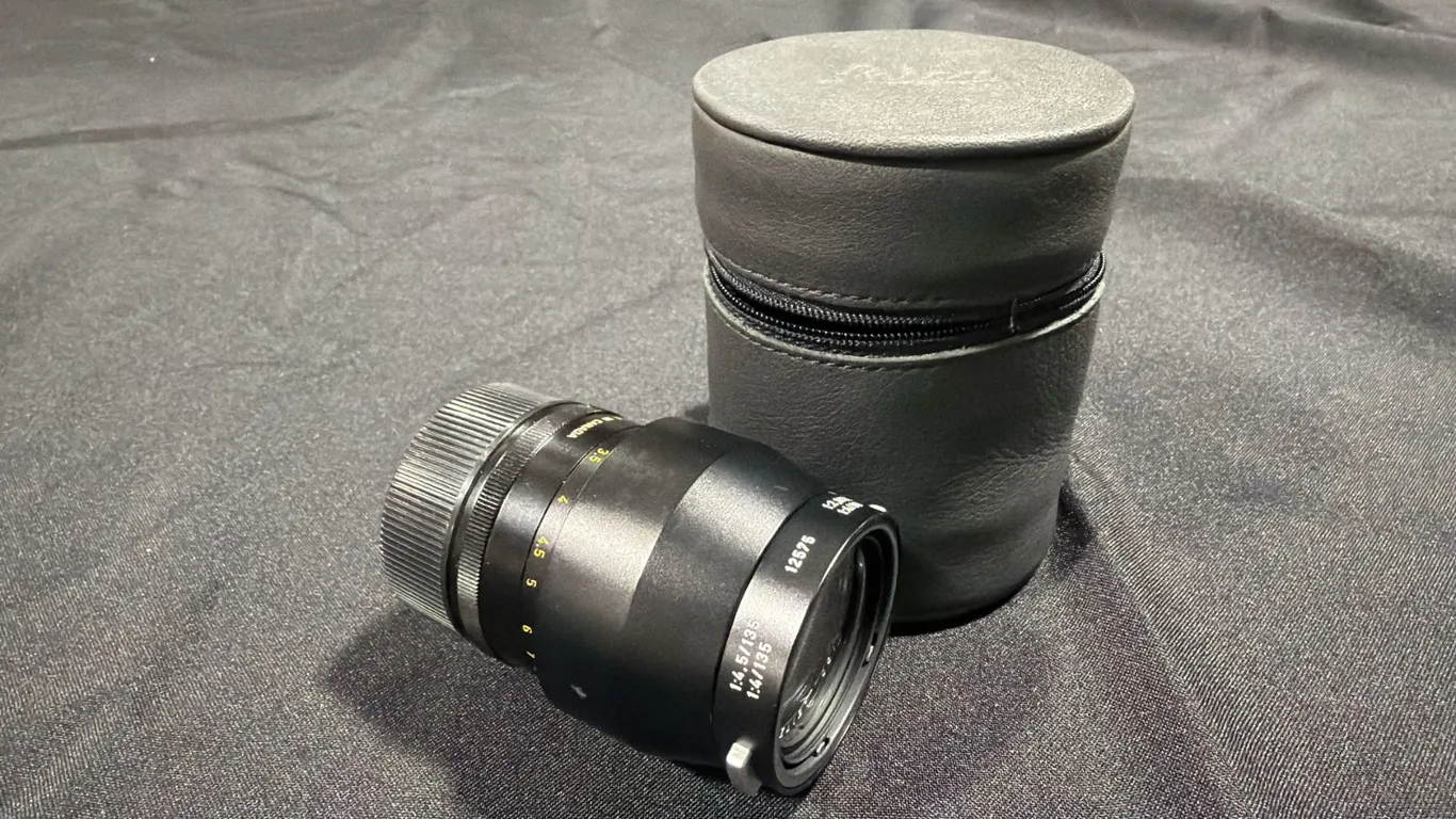 TELE-ELMARIT M 90MM F/2.8 LENS WITH CASE *FITS LEICA M-SERIES CAMERA*