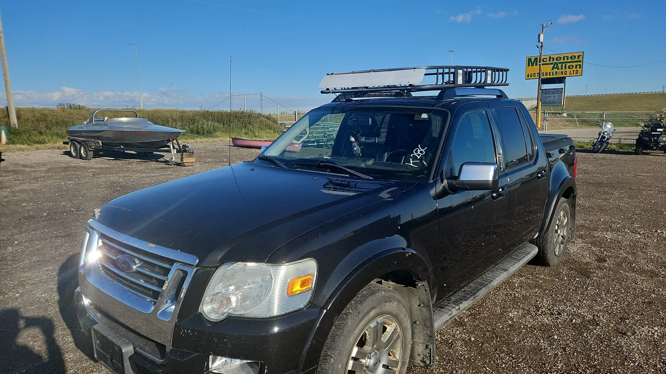 2009 Ford Explorer Sport Trac 4x4 Limited 4dr Crew Cab (V8)