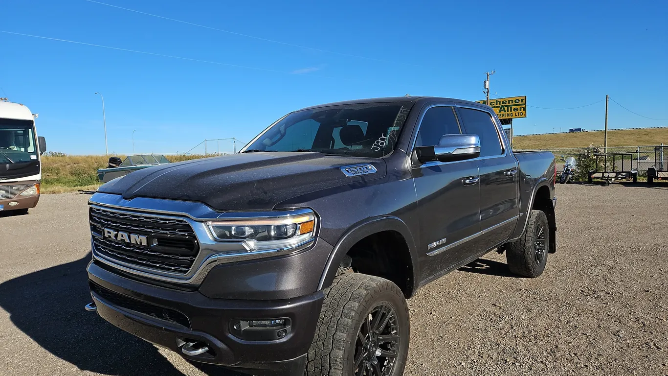 2019 Ram 1500 Limited 4x4 4dr Crew Cab