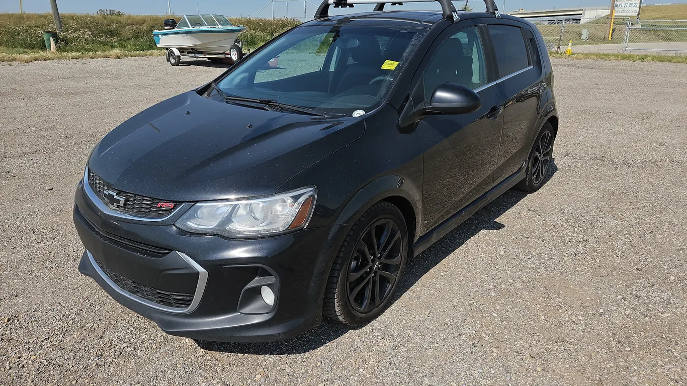 2018 Chevrolet Sonic Premier FWD 4dr Hatchback